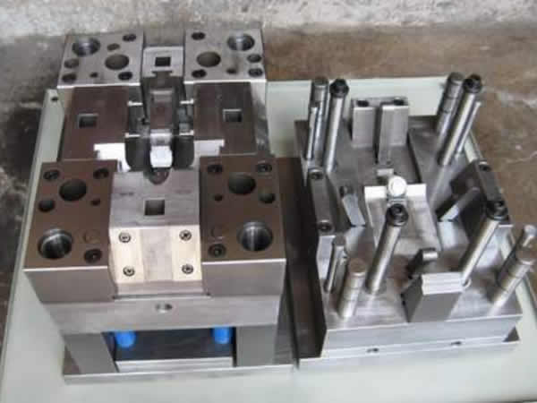 智能機器人模具